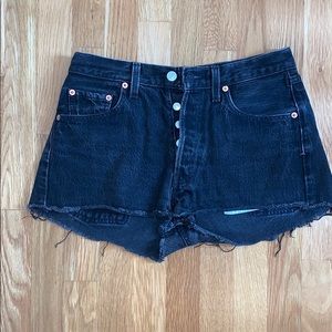 LEVI Vintage 501 Washed Black Shorts